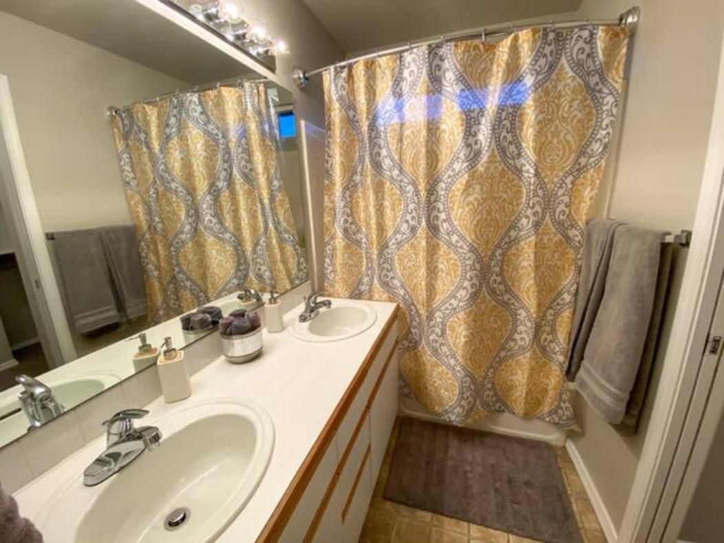 The Getaway Se Boise Condo Across The Street From Greenbelt, Bown Crossing And Boise River 3Bd 3Bath, 4 Beds! Lovely, Homey, Dining Table Seats 6 Exterior foto
